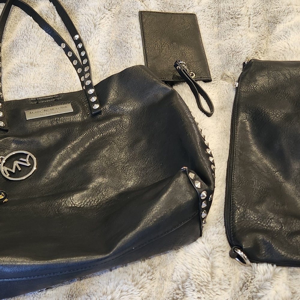Marc New York black purse with wallet